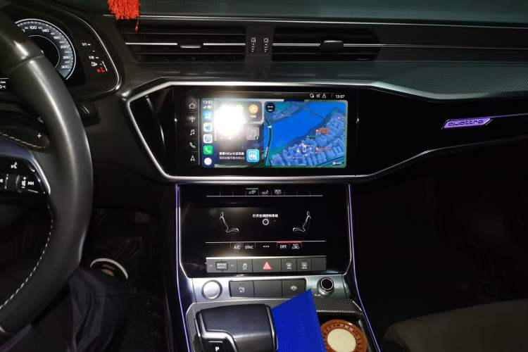 Used Audi A6L New Energy 2020 55 TFSI e quattro Audio And AC Panel