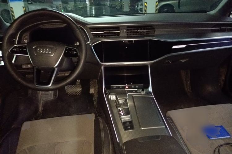 Used Audi A6L New Energy 2020 55 TFSI e quattro Center Console