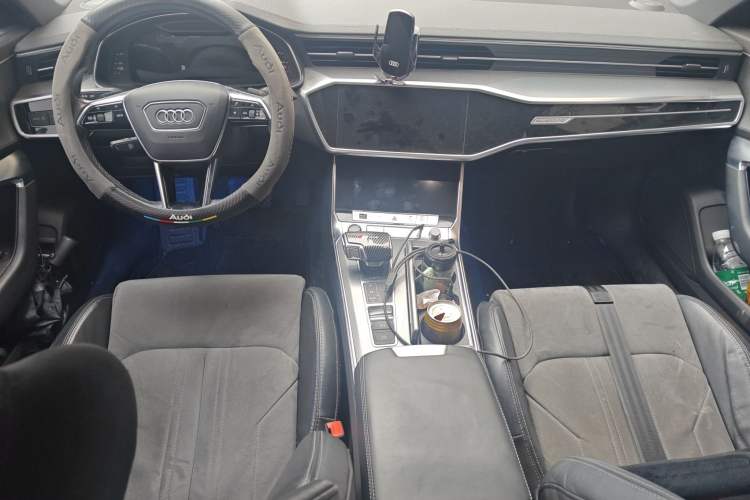 Used Audi A6L New Energy 2020 55 TFSI e quattro Center Console
