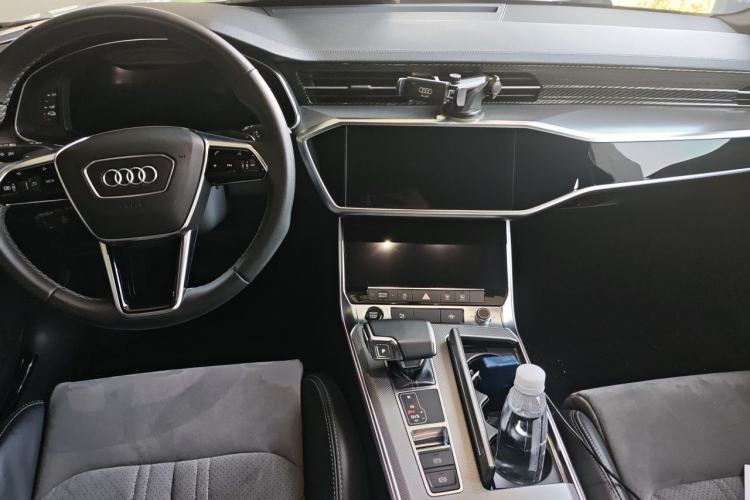 Used Audi A6L New Energy 2020 55 TFSI e quattro Center Console
