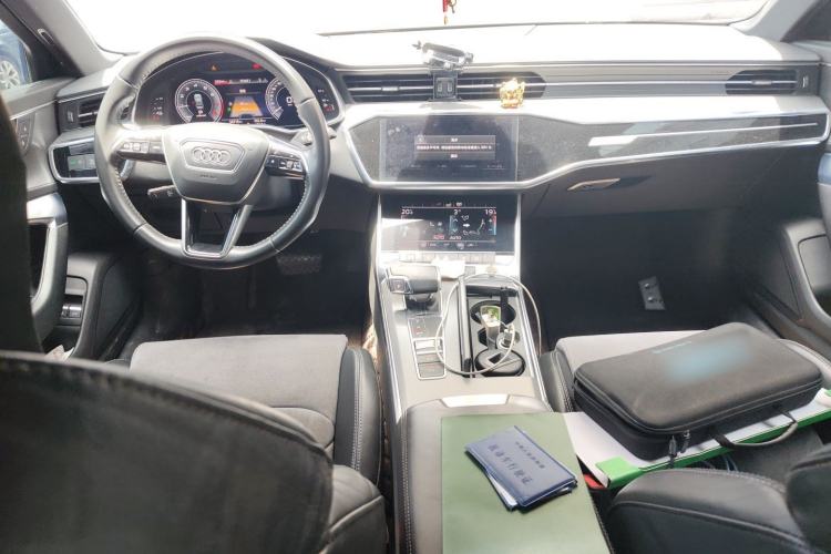 Used Audi A6L New Energy 2020 55 TFSI e quattro Center Console