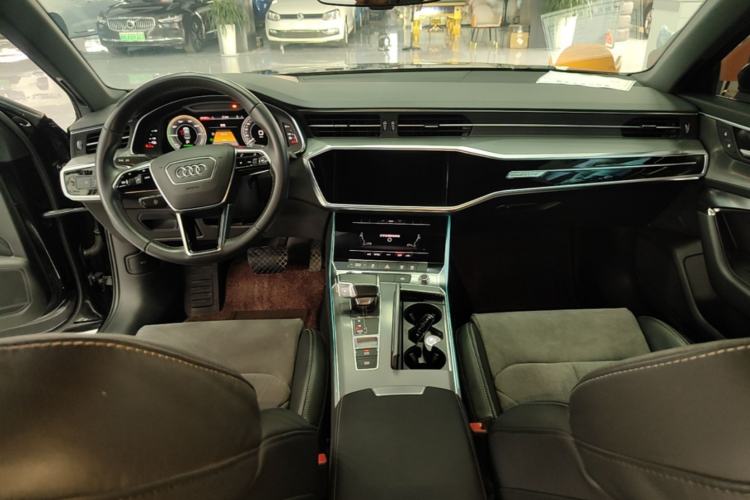 Used Audi A6L New Energy 2020 55 TFSI e quattro Center Console