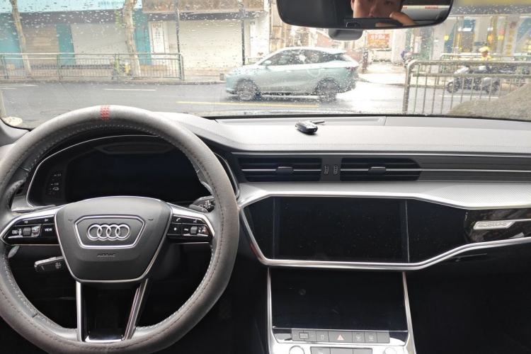 Used Audi A6L New Energy 2020 55 TFSI e quattro Center Console