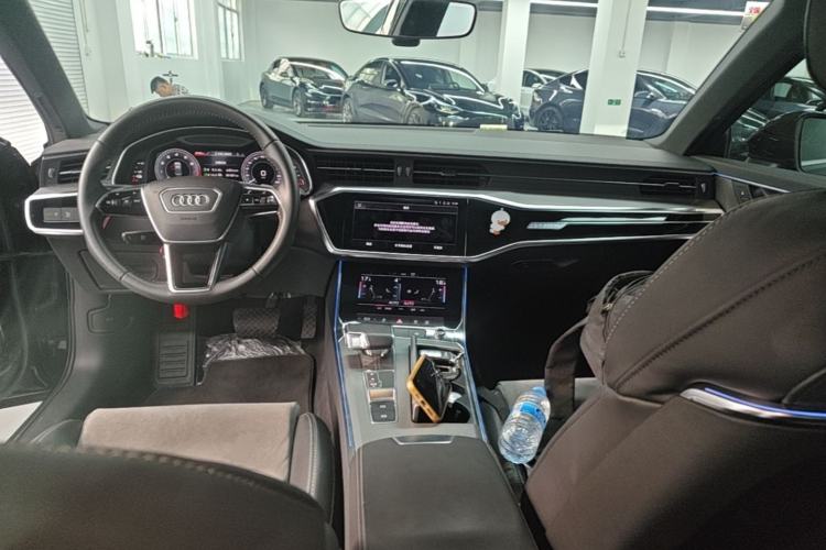 Used Audi A6L New Energy 2020 55 TFSI e quattro Center Console