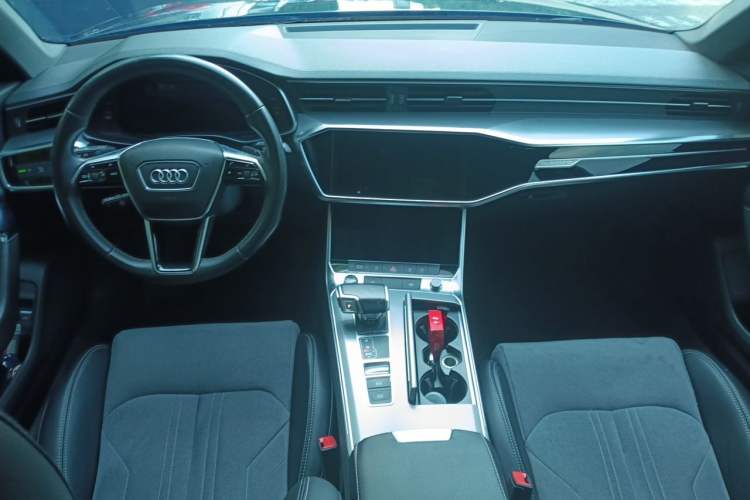 Used Audi A6L New Energy 2020 55 TFSI e quattro Center Console