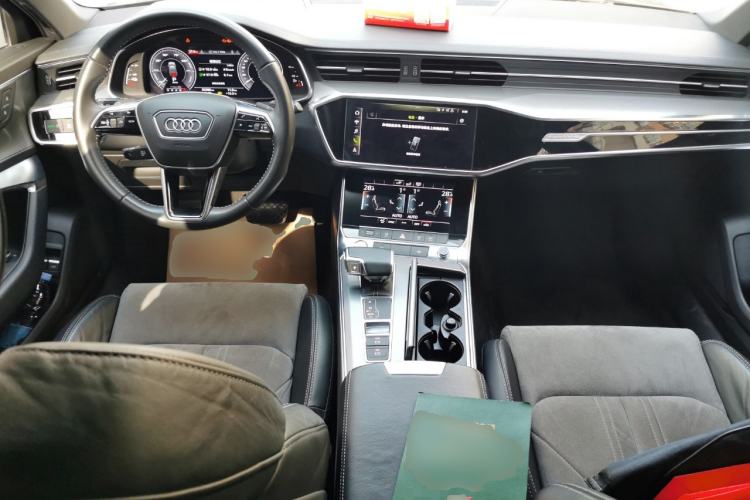 Used Audi A6L New Energy 2020 55 TFSI e quattro Center Console