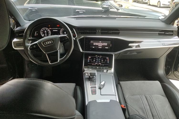 Used Audi A6L New Energy 2020 55 TFSI e quattro Center Console