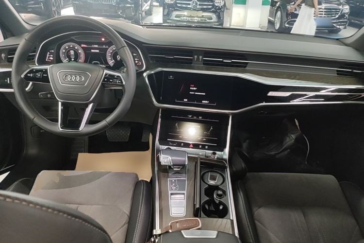 Used Audi A6L New Energy 2020 55 TFSI e quattro Center Console