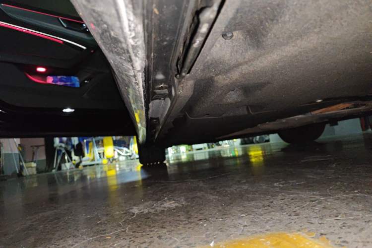 Used Audi A6L New Energy 2020 55 TFSI e quattro Chassis Rear Left