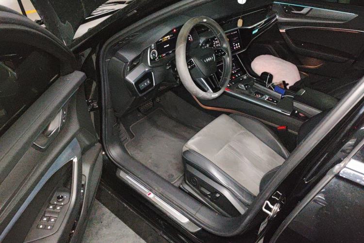 Used Audi A6L New Energy 2020 55 TFSI e quattro Driver Seat