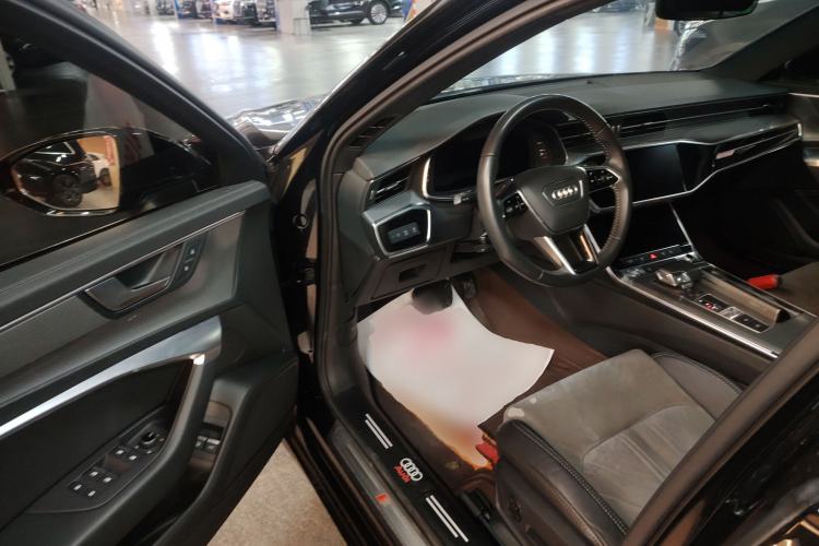 Used Audi A6L New Energy 2020 55 TFSI e quattro Driver Seat