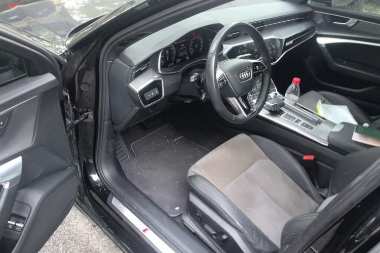 Used Audi A6L New Energy 2020 55 TFSI e quattro Driver Seat