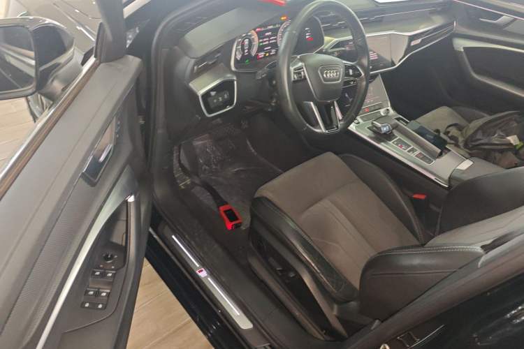 Used Audi A6L New Energy 2020 55 TFSI e quattro Driver Seat