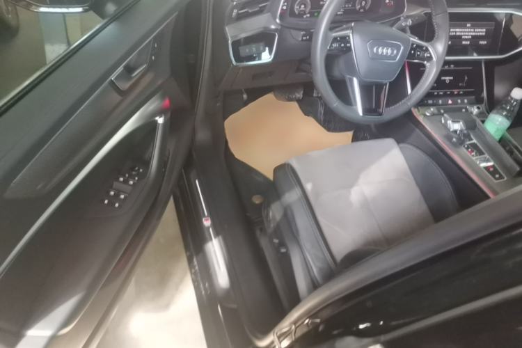 Used Audi A6L New Energy 2020 55 TFSI e quattro Driver Seat