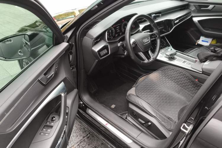 Used Audi A6L New Energy 2020 55 TFSI e quattro Driver Seat