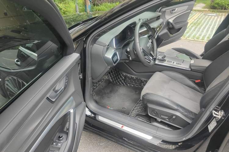 Used Audi A6L New Energy 2020 55 TFSI e quattro Driver Seat