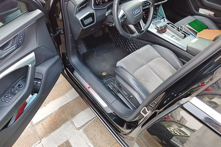 Used Audi A6L New Energy 2020 55 TFSI e quattro Driver Seat