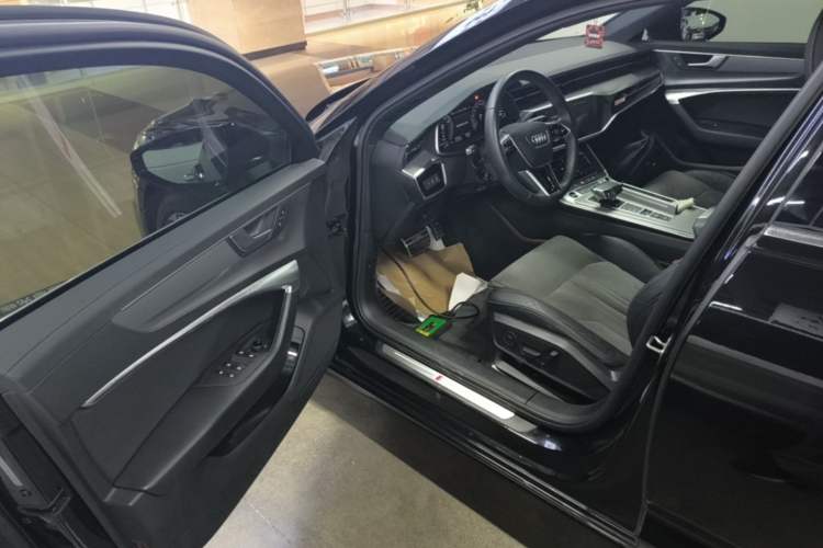 Used Audi A6L New Energy 2020 55 TFSI e quattro Driver Seat