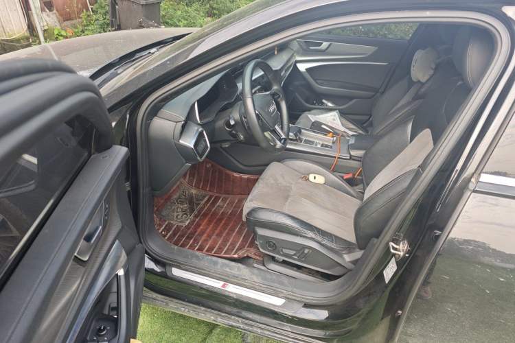 Used Audi A6L New Energy 2020 55 TFSI e quattro Driver Seat