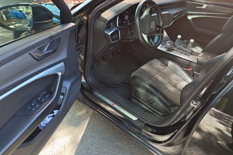Used Audi A6L New Energy 2020 55 TFSI e quattro Driver Seat