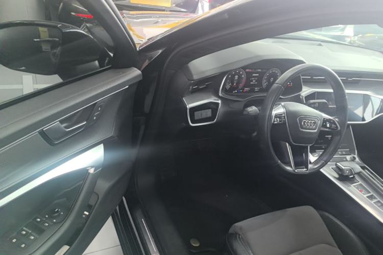 Used Audi A6L New Energy 2020 55 TFSI e quattro Driver Seat