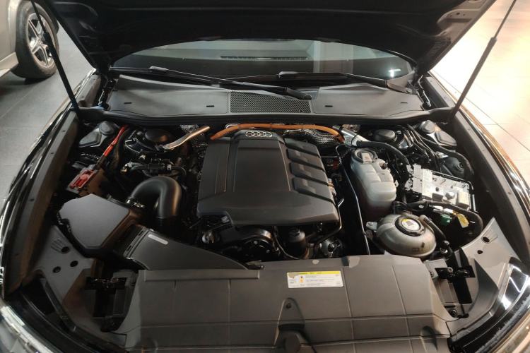 Used Audi A6L New Energy 2020 55 TFSI e quattro Engine Bay