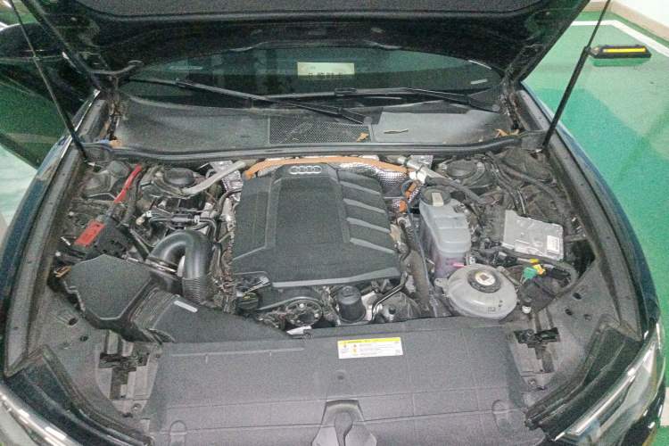 Used Audi A6L New Energy 2020 55 TFSI e quattro Engine Bay