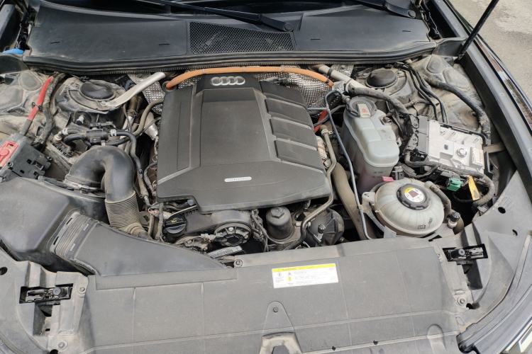 Used Audi A6L New Energy 2020 55 TFSI e quattro Engine Bay