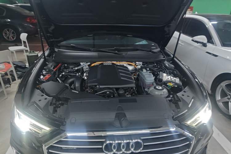 Used Audi A6L New Energy 2020 55 TFSI e quattro Engine Bay