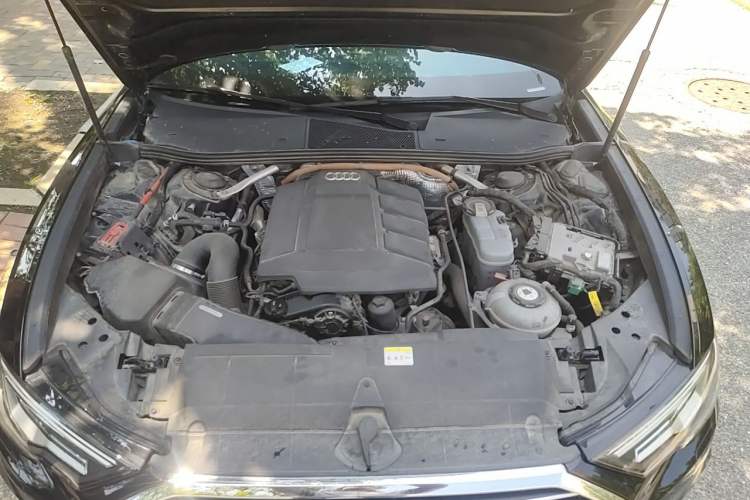 Used Audi A6L New Energy 2020 55 TFSI e quattro Engine Bay