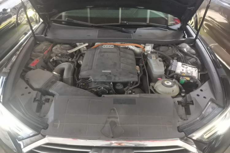 Used Audi A6L New Energy 2020 55 TFSI e quattro Engine Bay