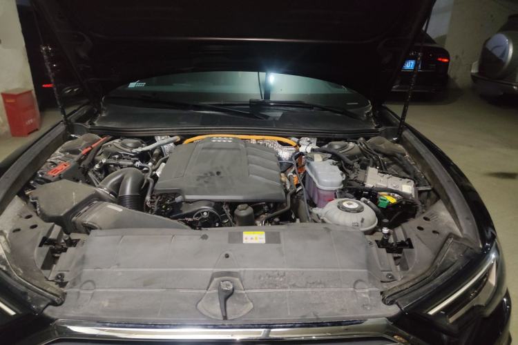 Used Audi A6L New Energy 2020 55 TFSI e quattro Engine Bay