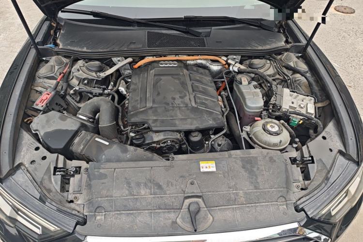 Used Audi A6L New Energy 2020 55 TFSI e quattro Engine Bay