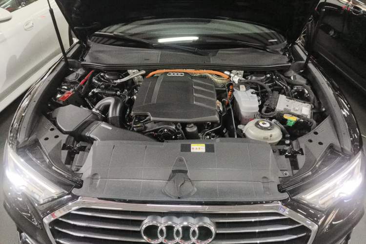 Used Audi A6L New Energy 2020 55 TFSI e quattro Engine Bay