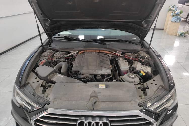Used Audi A6L New Energy 2020 55 TFSI e quattro Engine Bay