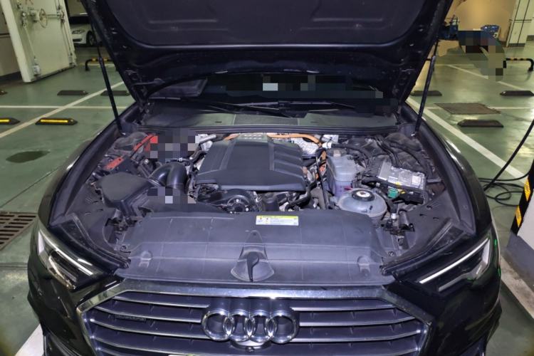 Used Audi A6L New Energy 2020 55 TFSI e quattro Engine Bay