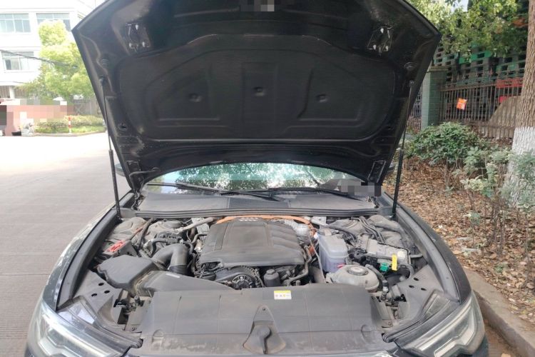 Used Audi A6L New Energy 2020 55 TFSI e quattro Engine Bay