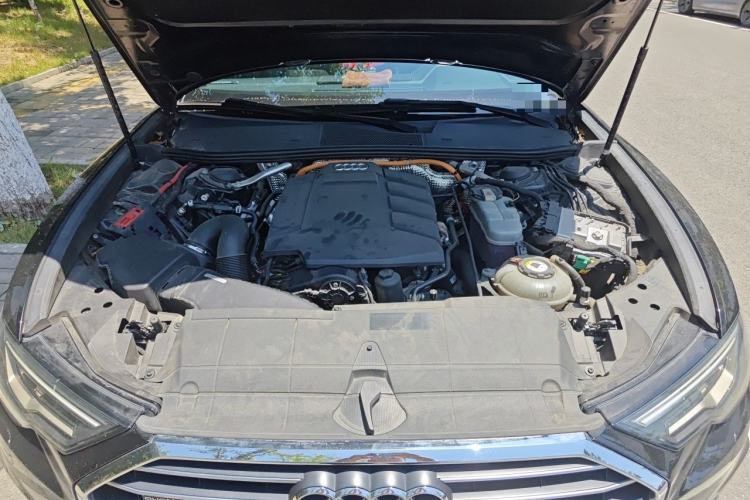 Used Audi A6L New Energy 2020 55 TFSI e quattro Engine Bay
