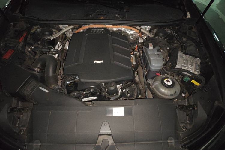 Used Audi A6L New Energy 2020 55 TFSI e quattro Engine Bay