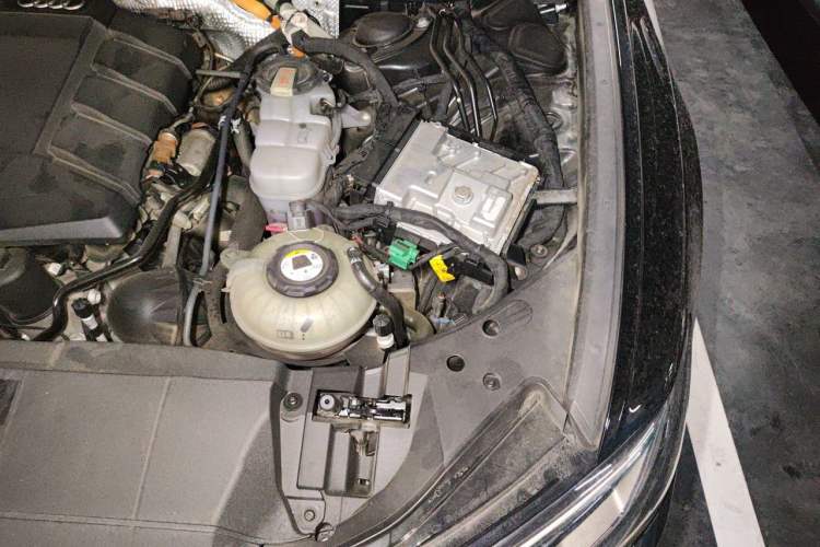 Used Audi A6L New Energy 2020 55 TFSI e quattro Engine Bay Left