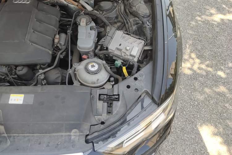 Used Audi A6L New Energy 2020 55 TFSI e quattro Engine Bay Left