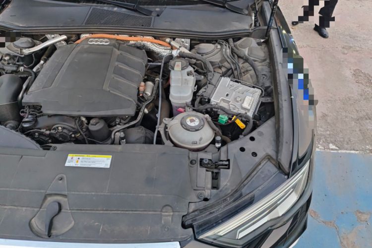 Used Audi A6L New Energy 2020 55 TFSI e quattro Engine Bay Left