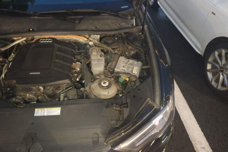 Used Audi A6L New Energy 2020 55 TFSI e quattro Engine Bay Left