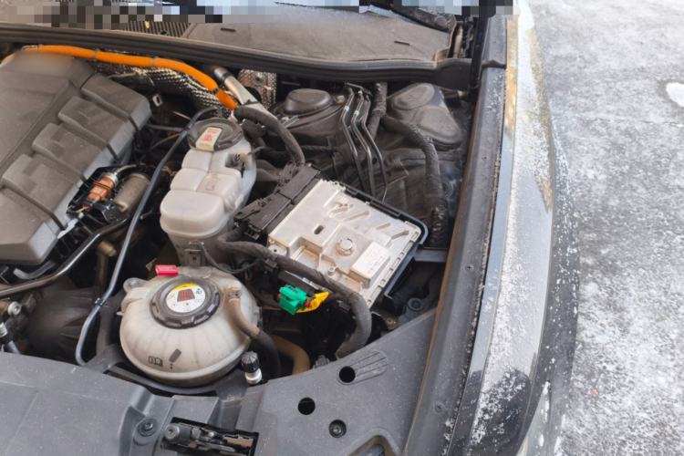 Used Audi A6L New Energy 2020 55 TFSI e quattro Engine Bay Left
