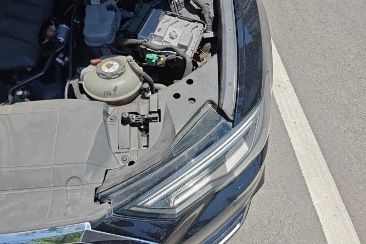 Used Audi A6L New Energy 2020 55 TFSI e quattro Engine Bay Left