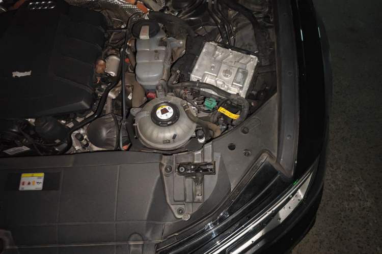 Used Audi A6L New Energy 2020 55 TFSI e quattro Engine Bay Left