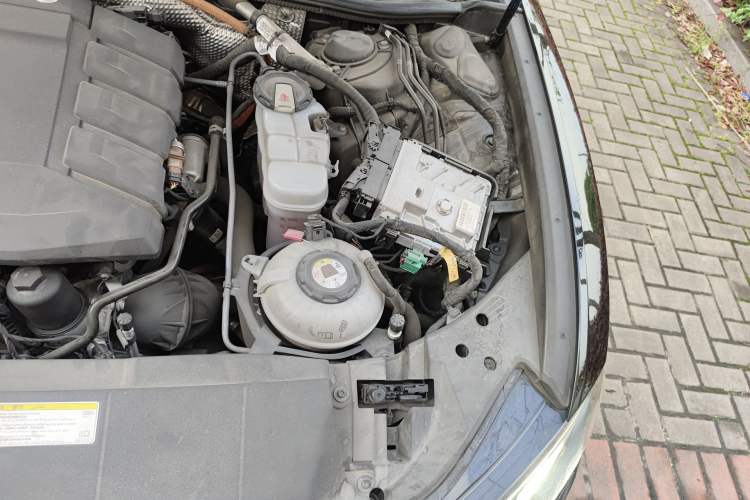Used Audi A6L New Energy 2020 55 TFSI e quattro Engine Bay Left