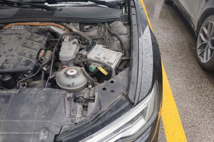 Used Audi A6L New Energy 2020 55 TFSI e quattro Engine Bay Left