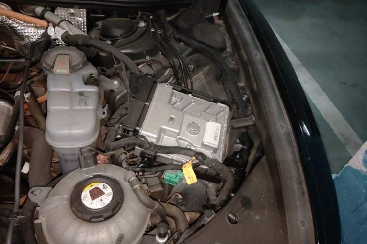 Used Audi A6L New Energy 2020 55 TFSI e quattro Engine Bay Left