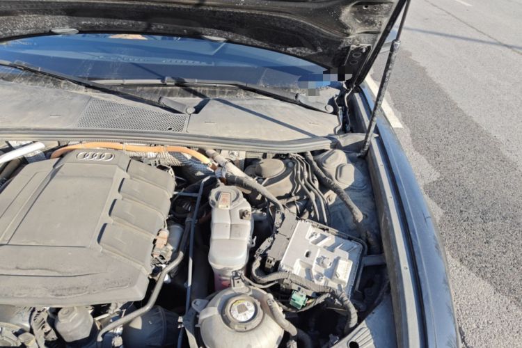 Used Audi A6L New Energy 2020 55 TFSI e quattro Engine Bay Left